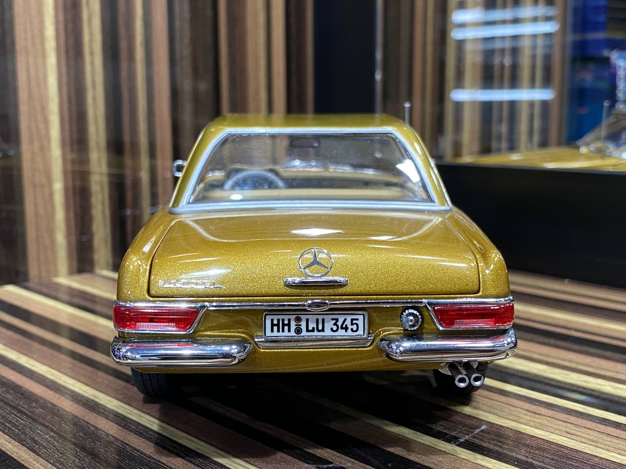 1/18 Diecast Mercedes-Benz 230SL Norev Gold Scale Model Car