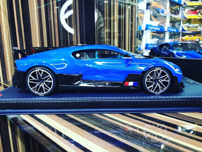 1/18 Resin Bugatti Divo Blue by MR Collection