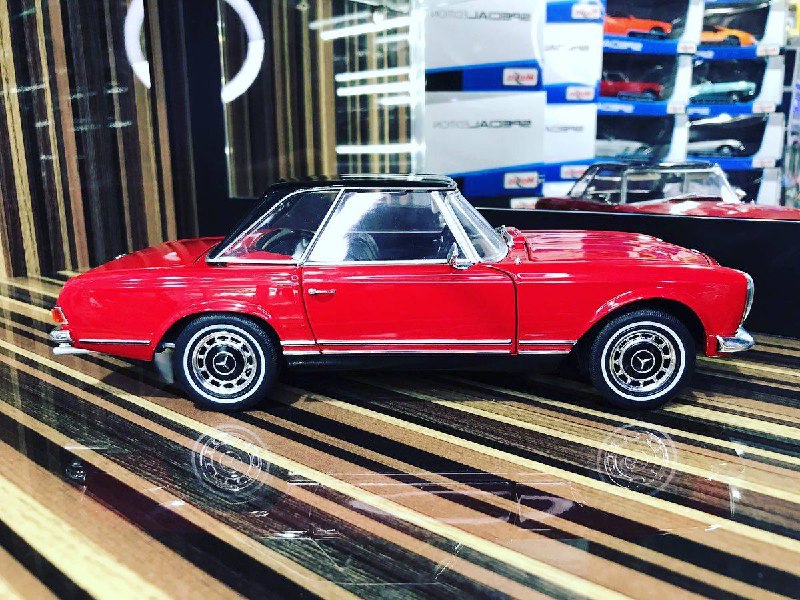 Mercedes-Benz 280SL Schuco