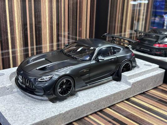 1/18 Diecast Mercedes-Benz GT Black Series Black Norev Scale Model Car