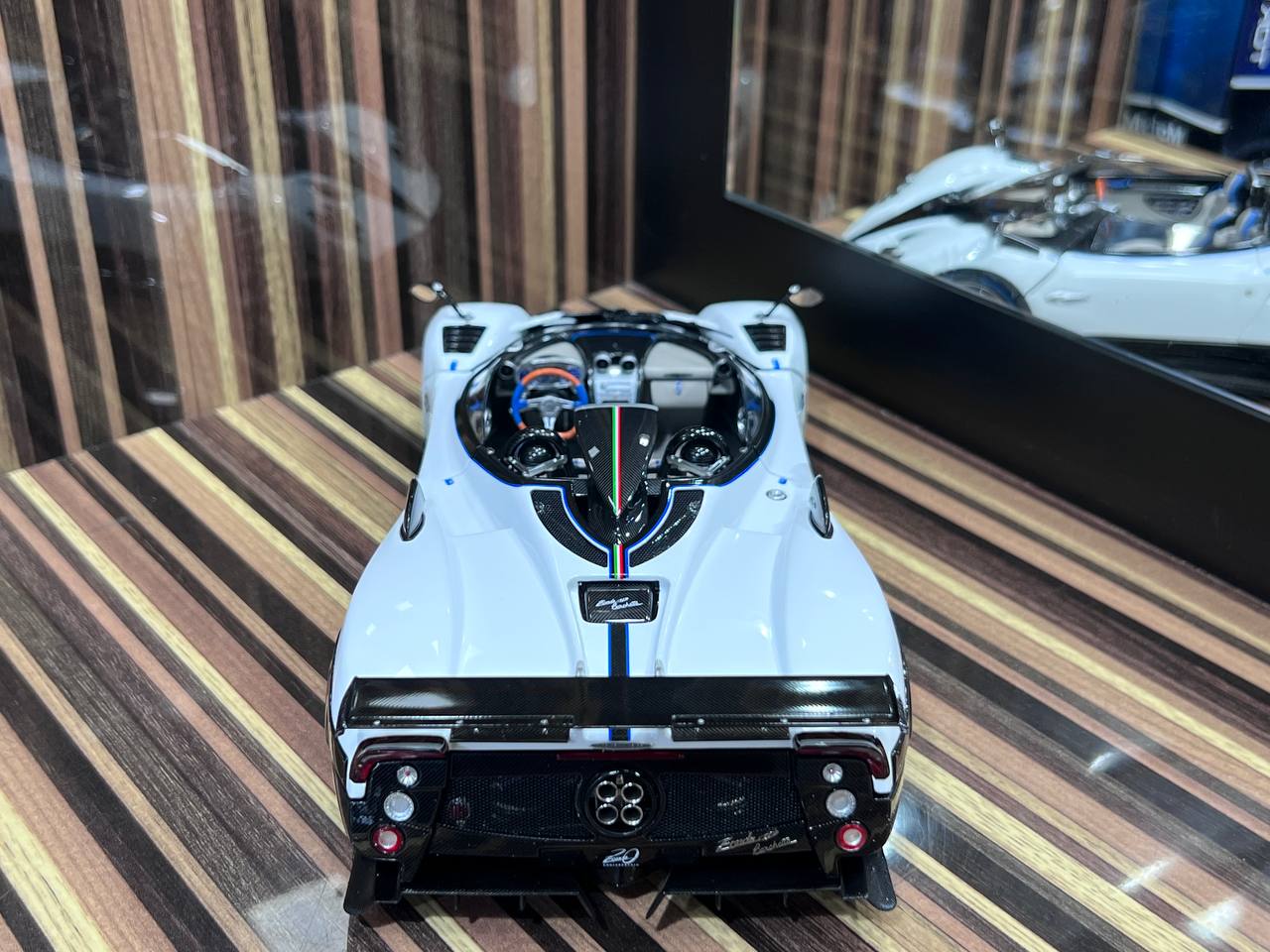 Pagani Zonda HP LCD