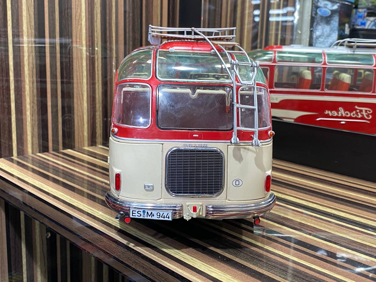 Setra S6 Autobus Fischer 1956 Schuco – dturman.com Setra S6 Autobus Fischer 1956 Schuco – dturman.com