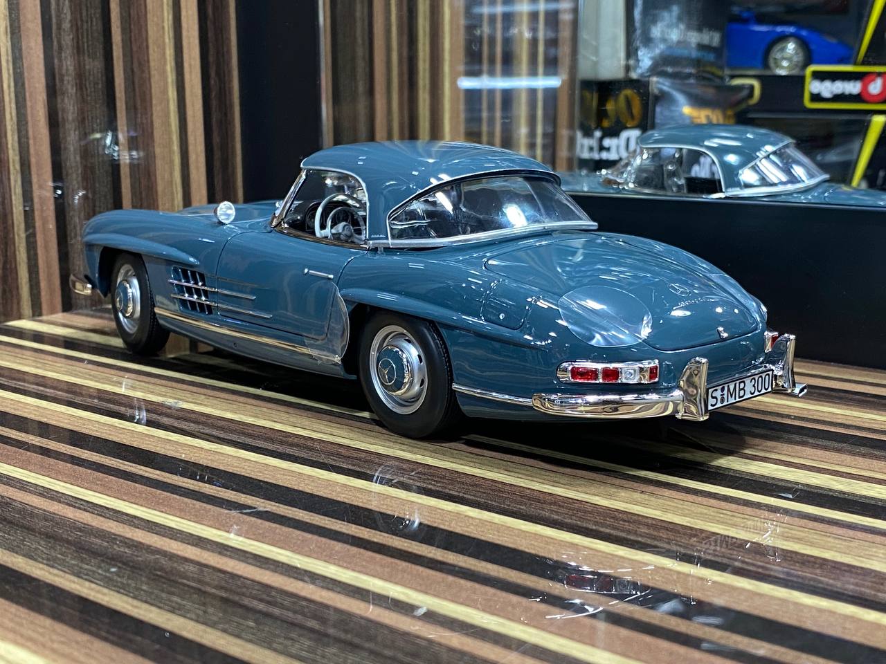 1/18 Diecast Mercedes-Benz 300SL Roadster Blue Norev Scale Model Car