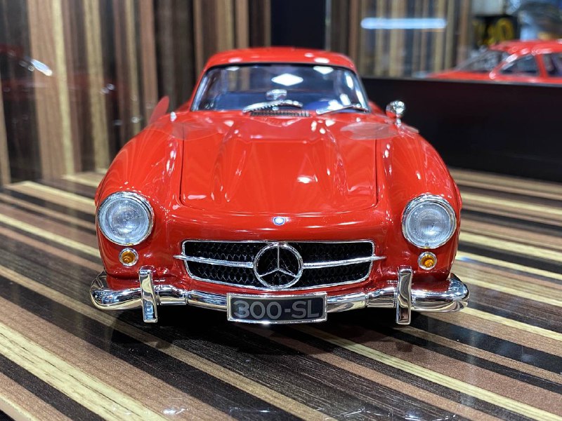 Mercedes-Benz 300SL Minichamps