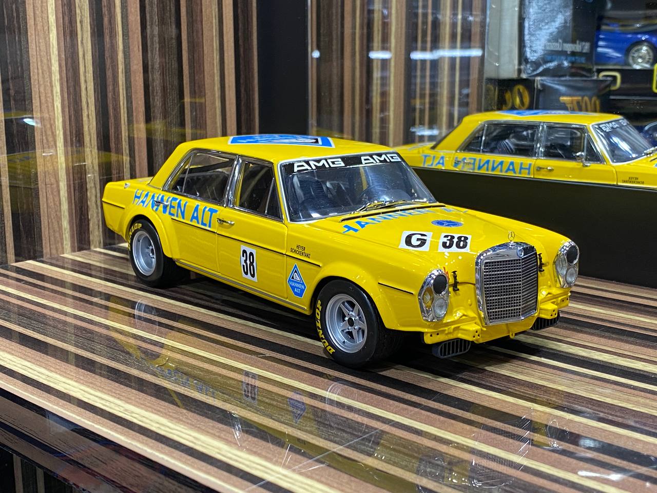 Mercedes-Benz 300SEL 1971 Minichamps