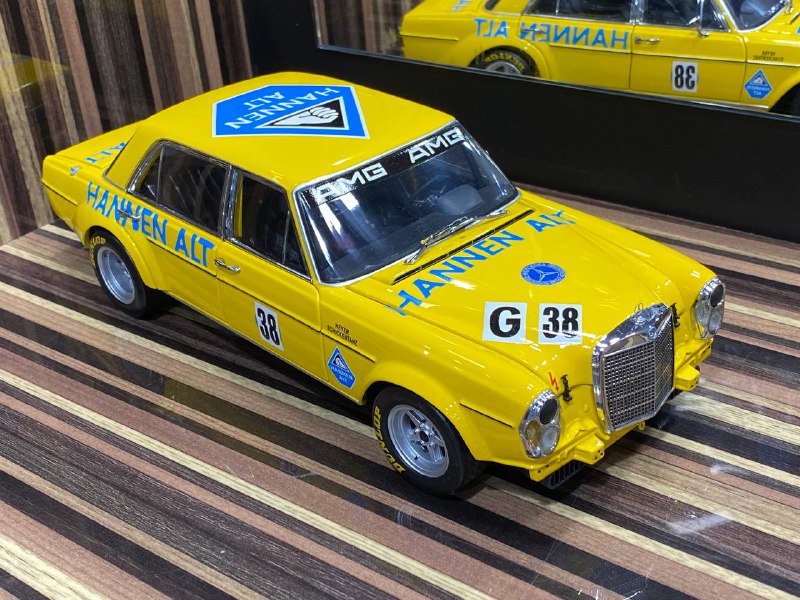 Mercedes-Benz 300SEL 1971 Minichamps