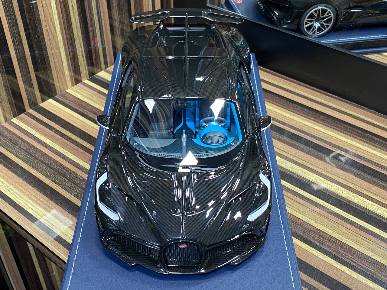 Bugatti Divo MR