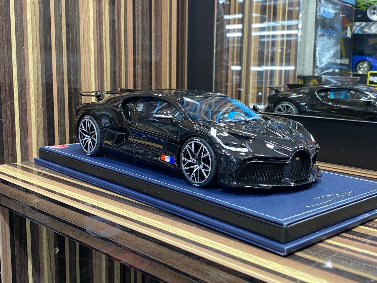 Bugatti Divo MR