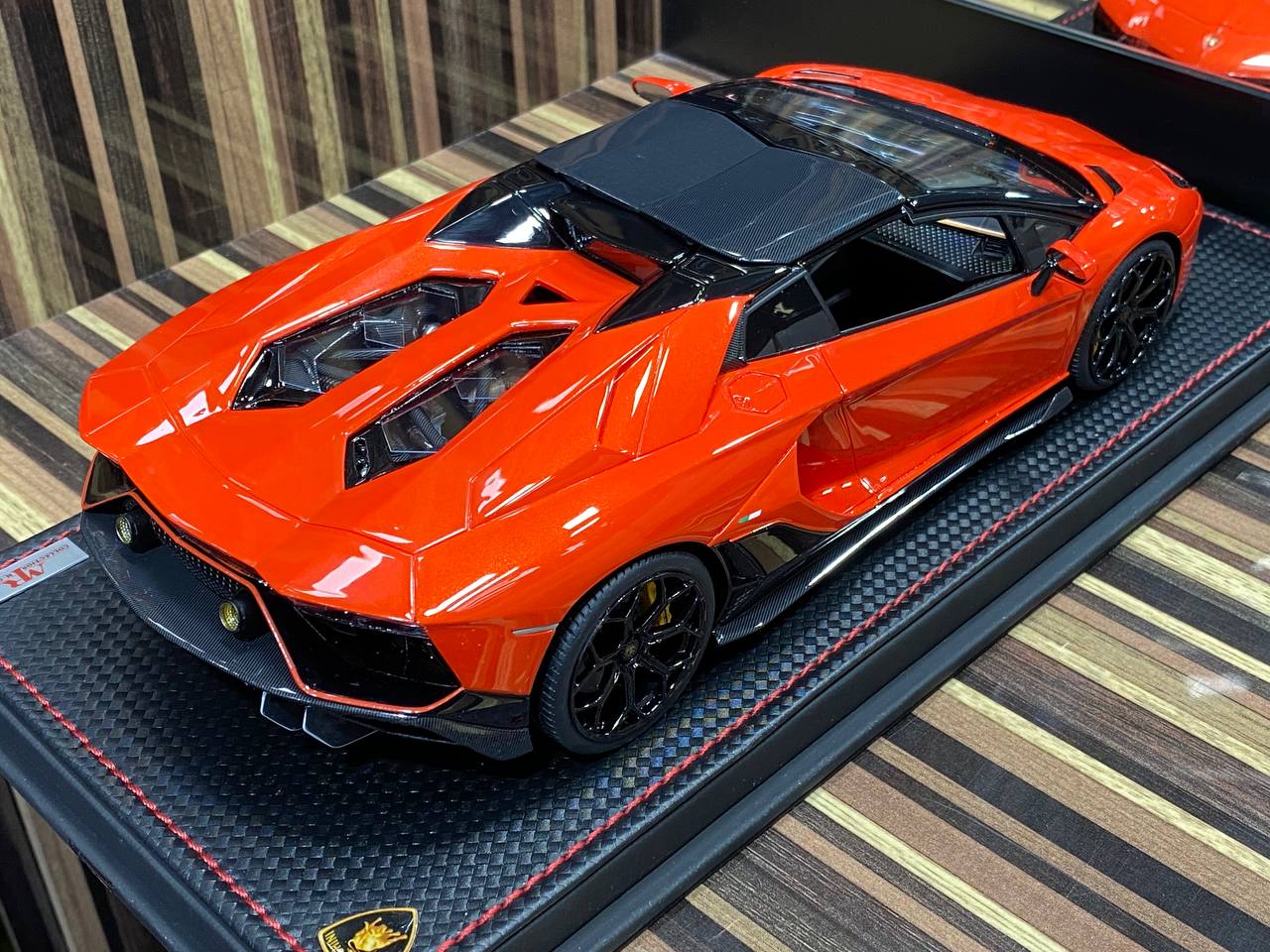 1/18 Resin Lamborghini Aventador Ultimae Road Red by MR
