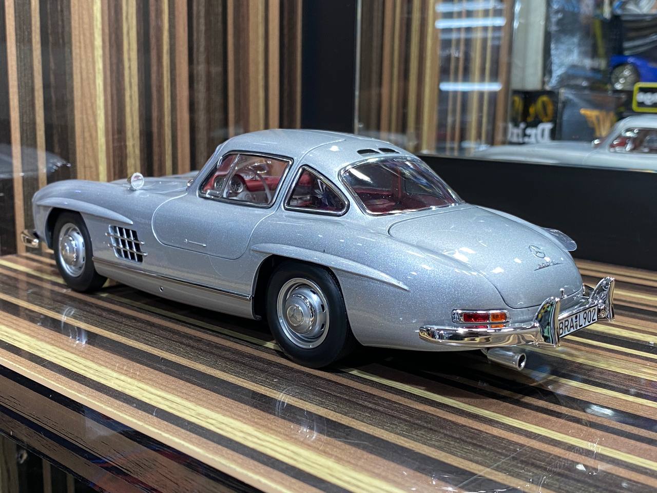1/18 Diecast Mercedes-Benz 300SL 1954 Silver Norev Scale Model Car