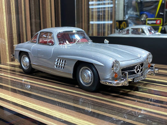 1/18 Diecast Mercedes-Benz 300SL 1954 Silver Norev Scale Model Car