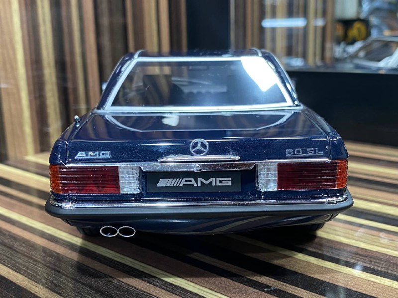 Mercedes-Benz SL 560 Otto