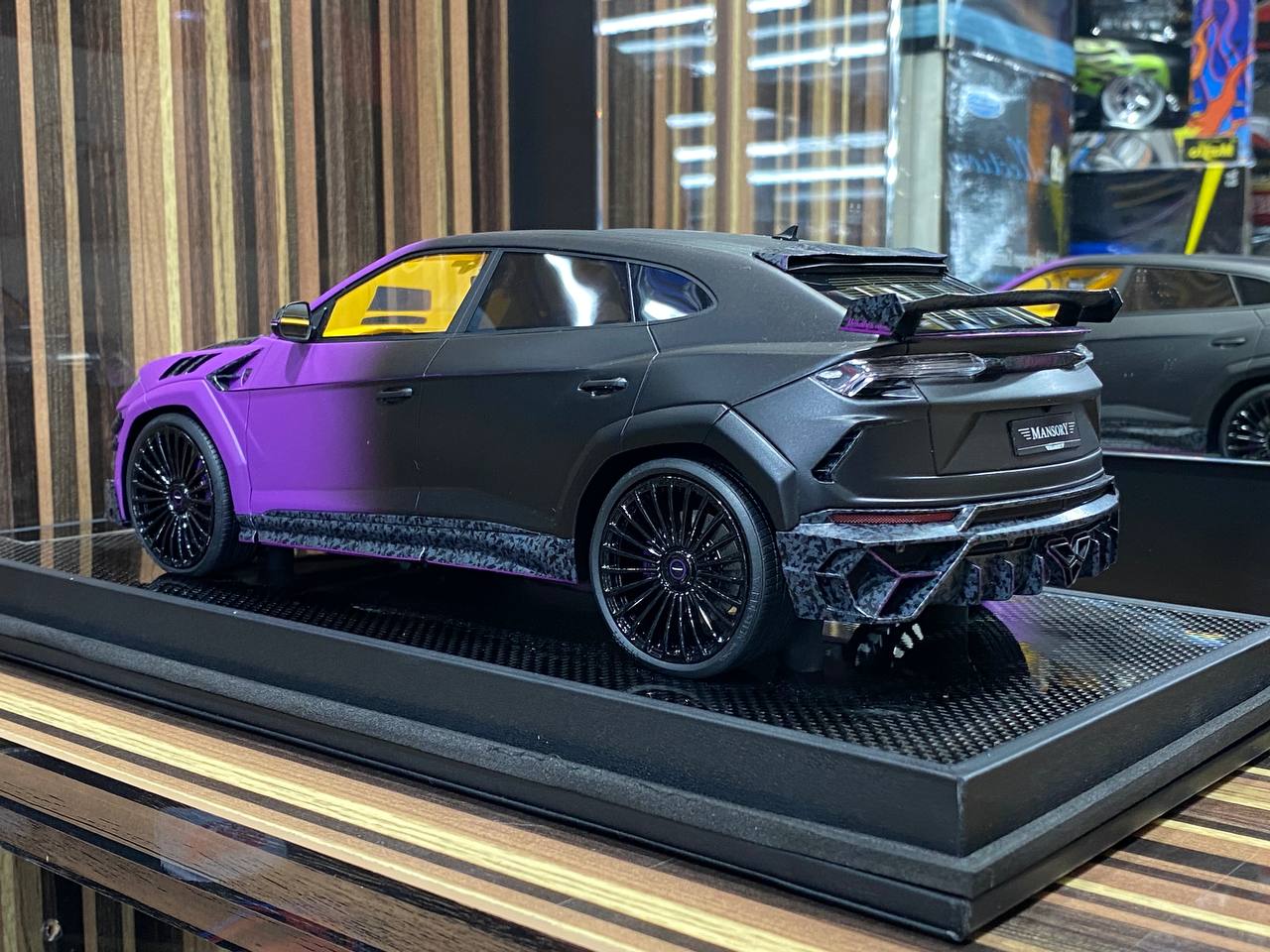 1/18 Resin Lamborghini MANSORY Urus Venatus Black & Purple by Timothy&Pierre