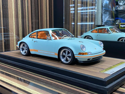 Porsche Singer 911 Timothy & Pierre