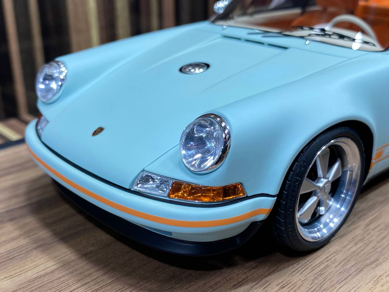 Porsche Singer 911 Timothy & Pierre