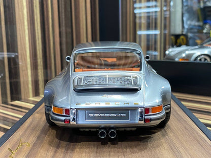 Porsche Singer 911 Timothy&Pierre