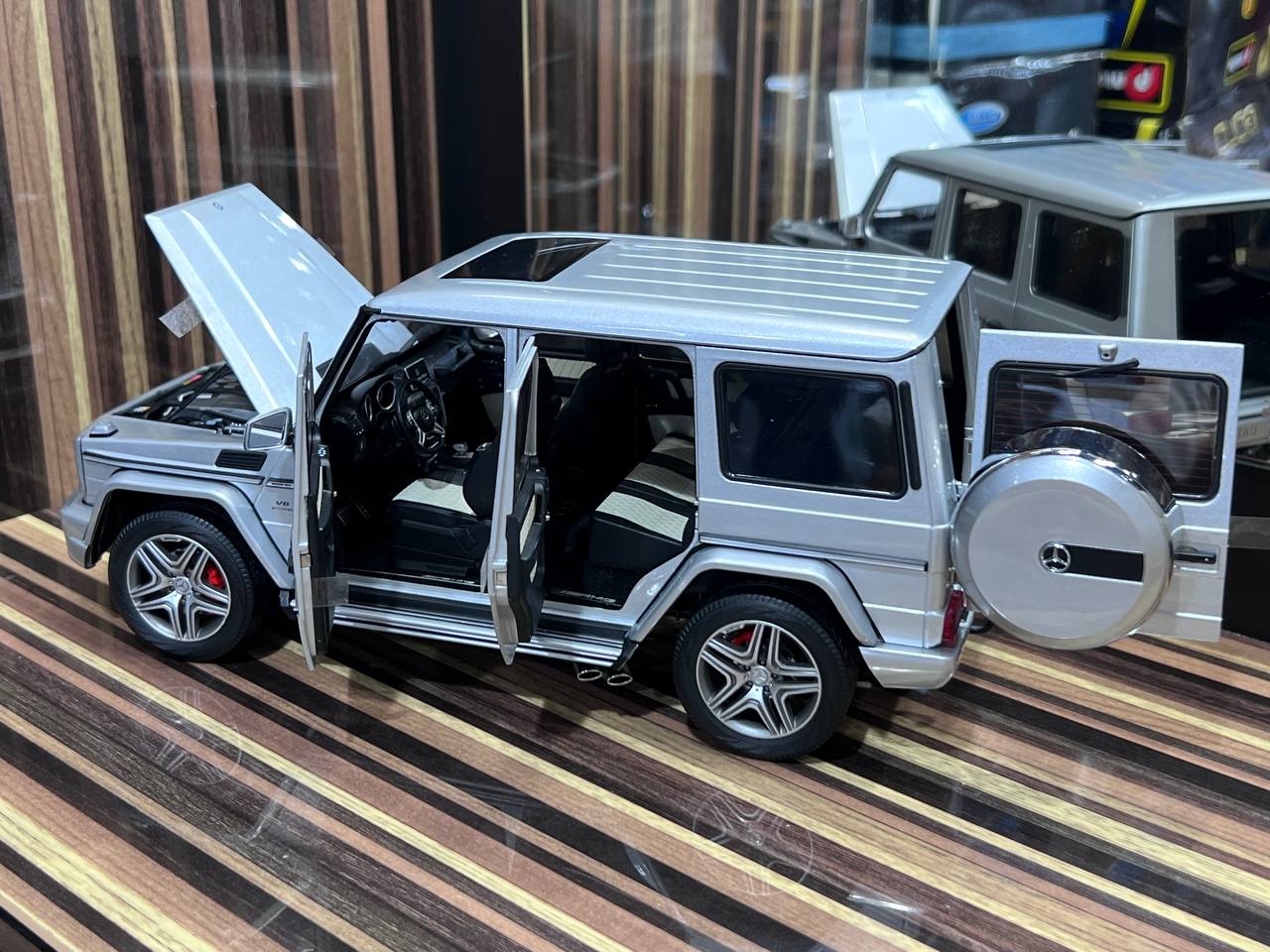 Mercedes-Benz AMG G-63 Almost Real