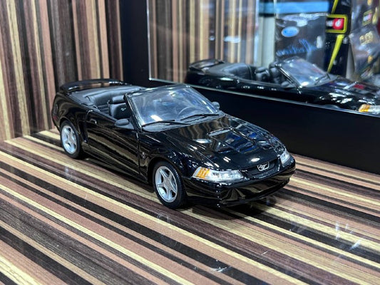 1/18 Diecast Ford Mustang 1999 Scale Model Car by Maisto - Diecast model car by dturman.com - Maisto