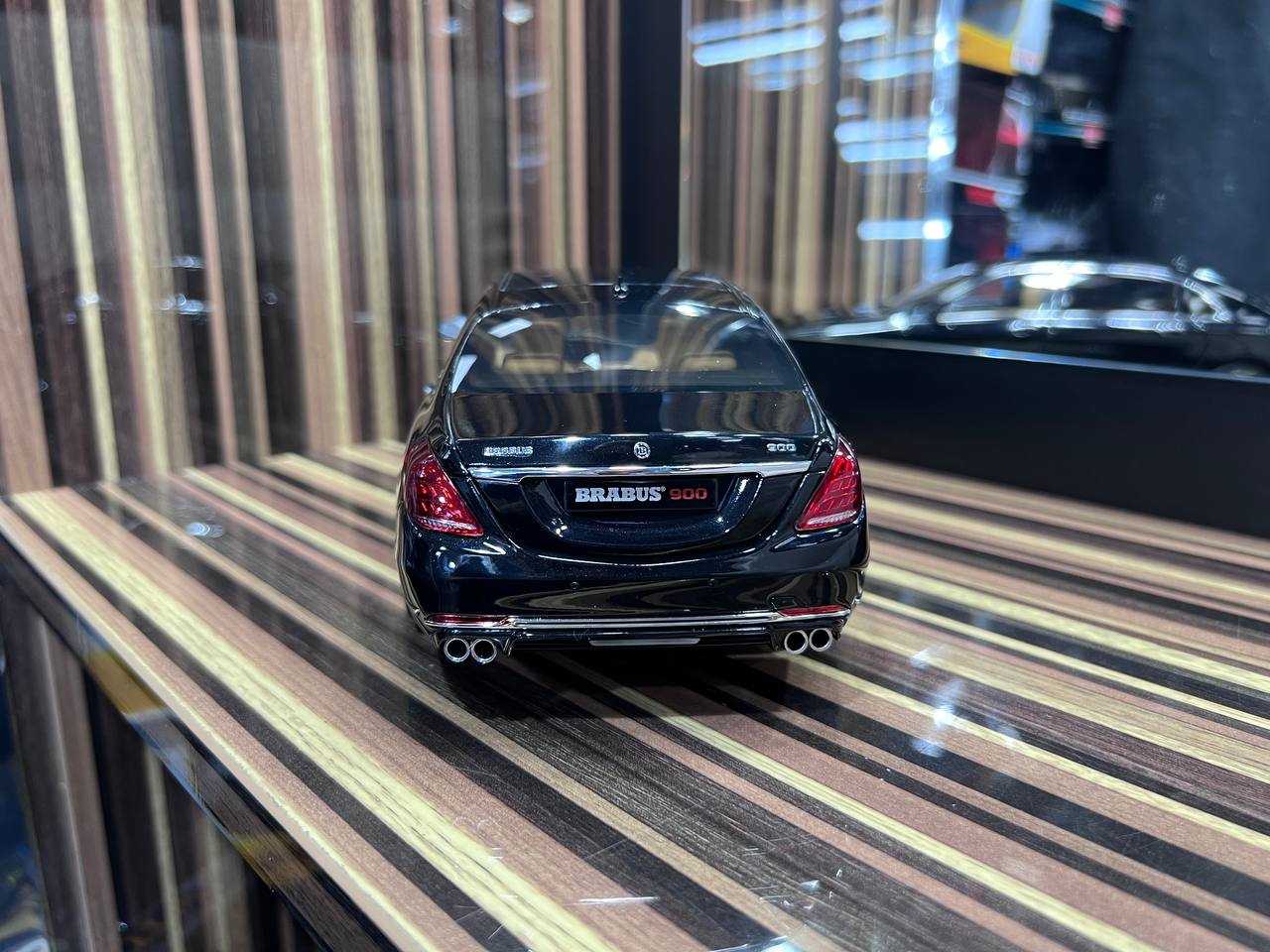 1/18 diecast Mercedes-Maybach Brabus 900 S-Class Black Almost Real Scale Model Car