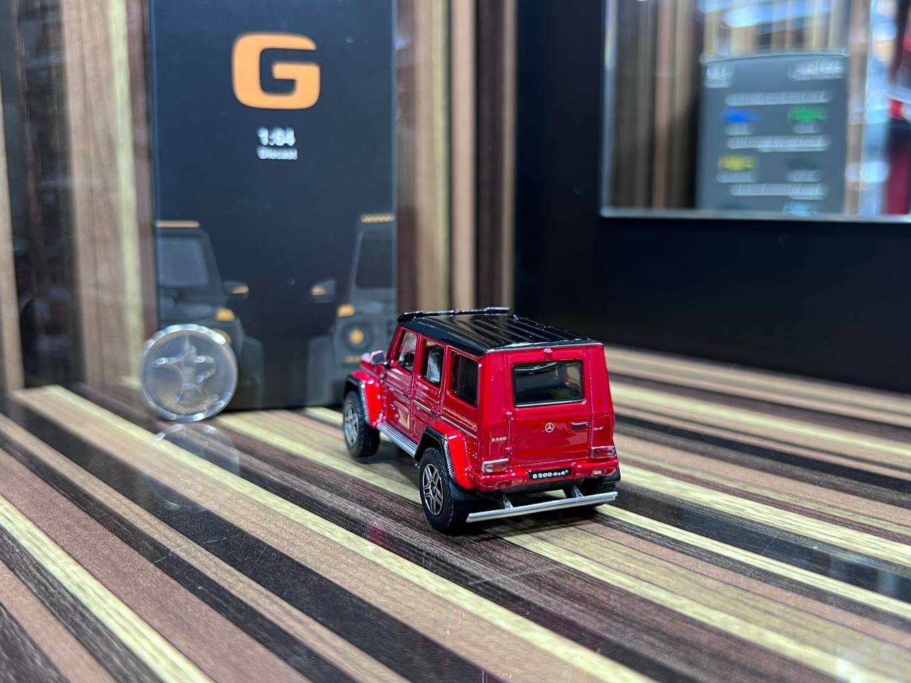 1/18 Diecast Mercedes-Benz G500 4x4 Almost Real Scale Model Car
