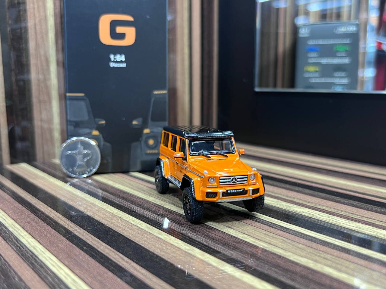 1/18 Diecast Mercedes-Benz G500 4x4 Almost Real Scale Model Car