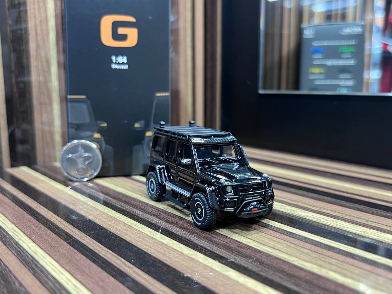 1/18 Diecast Mercedes-Benz G55 Brabus 4x4 Adventure Almost Real Scale Model Car