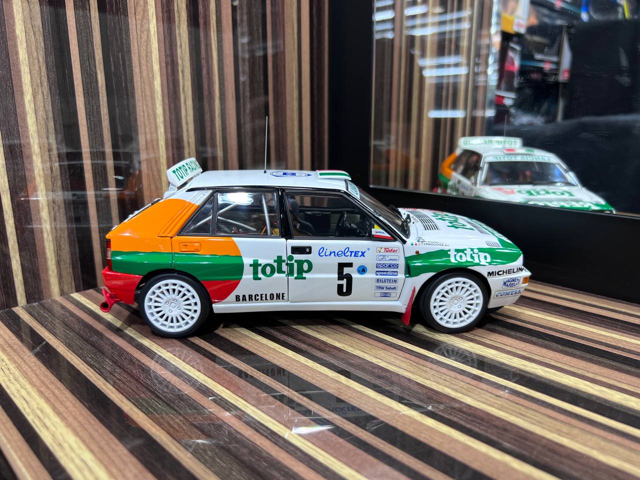 1/18 Diecast Lancia Delta HF Integrale 1993 Monte Carlo Kyosho Scale Model Car