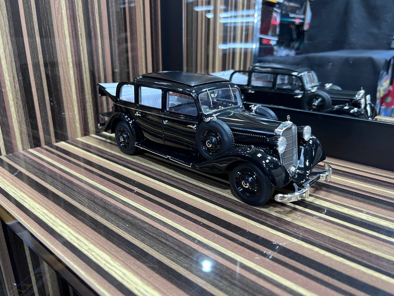 Mercedes-Benz 260D Pullman 1936 Triplenine