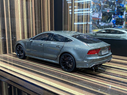 1/18 Audi RS 7 KengFai Silver Model Car