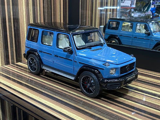 1/18 Diecast Mercedes-Benz G 63 AMG Blue Model Car by Minichamps