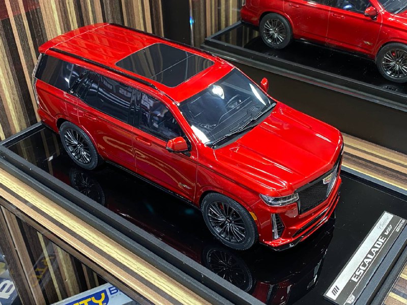 1/18 Resin Cadillac Escalade V Red Model Car by MotorHelix