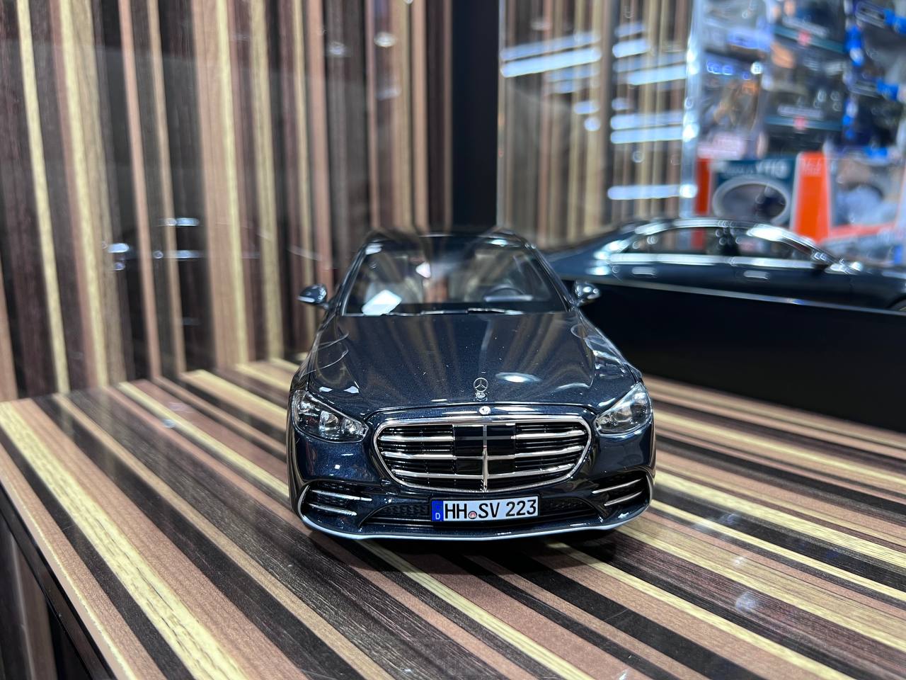 1/18 Diecast Mercedes-Benz S-Class AMG Line 2021 W223 Dark Blue Norev Scale Model Car