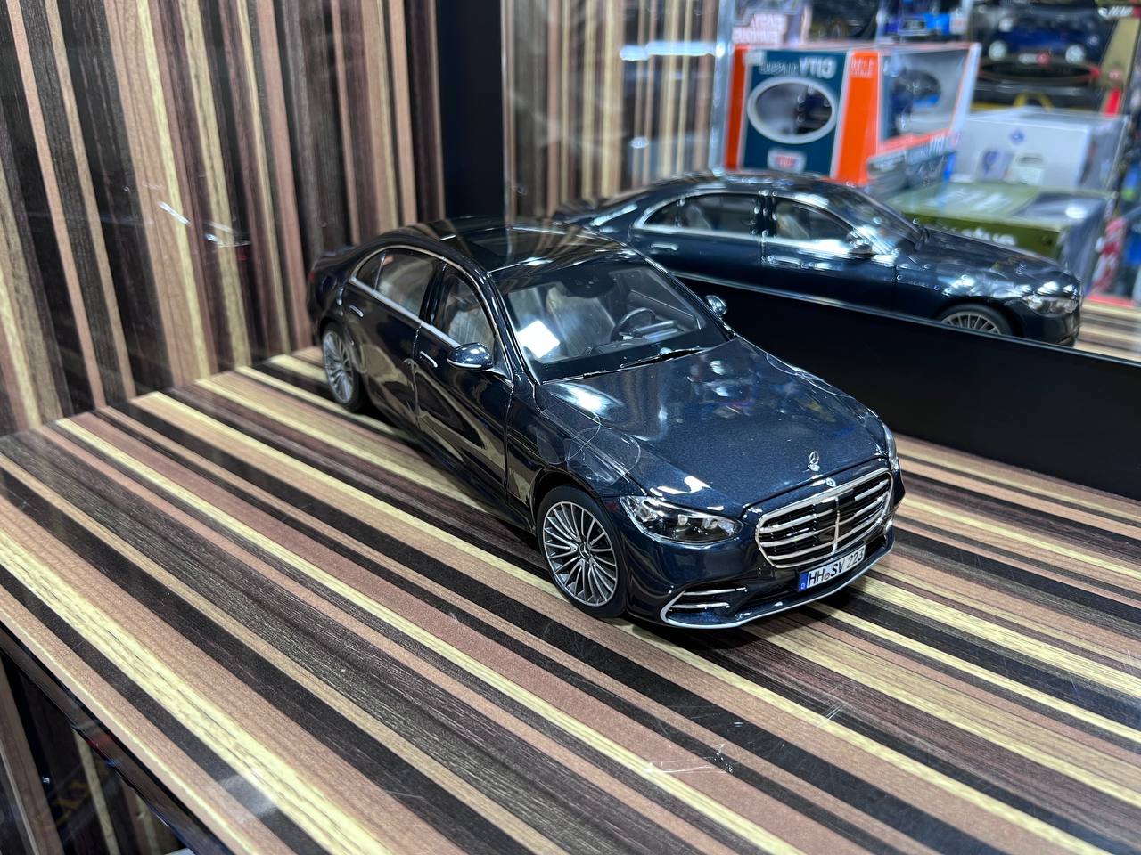 1/18 Diecast Mercedes-Benz S-Class AMG Line 2021 W223 Dark Blue Norev Scale Model Car