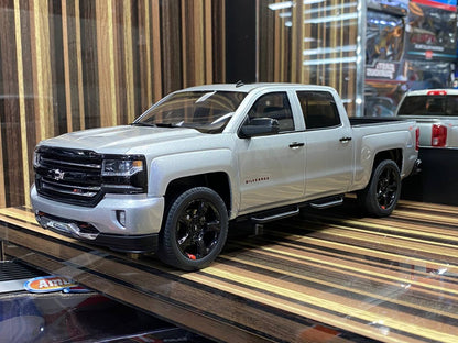 1/18 Diecast Chevrolet Silverado GT Spirit Scale Model Car