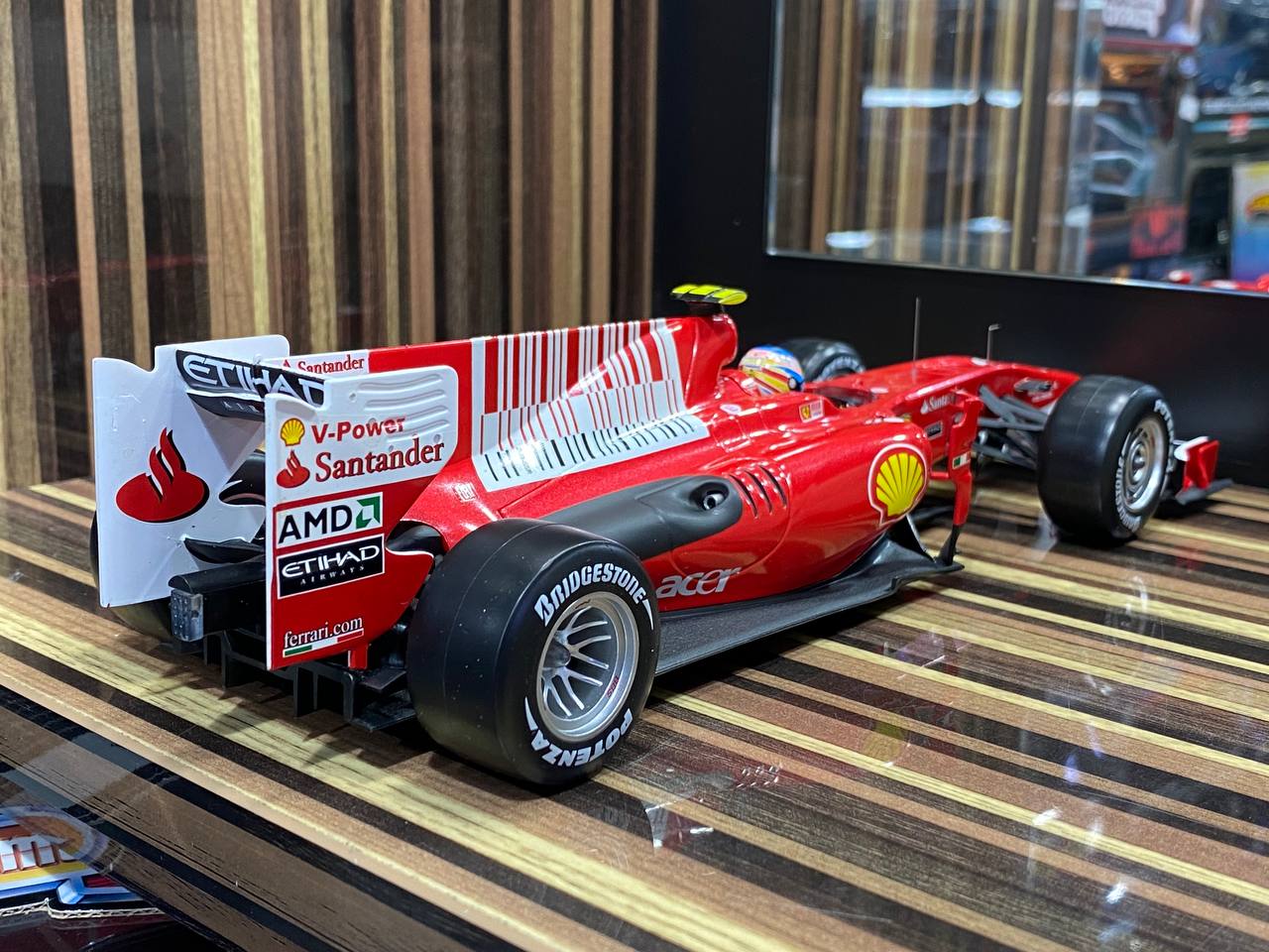 1/18 Diecast F10 Bahrain GP Edition F. Alonso Formula 1 Red Model Car by Hot Wheels