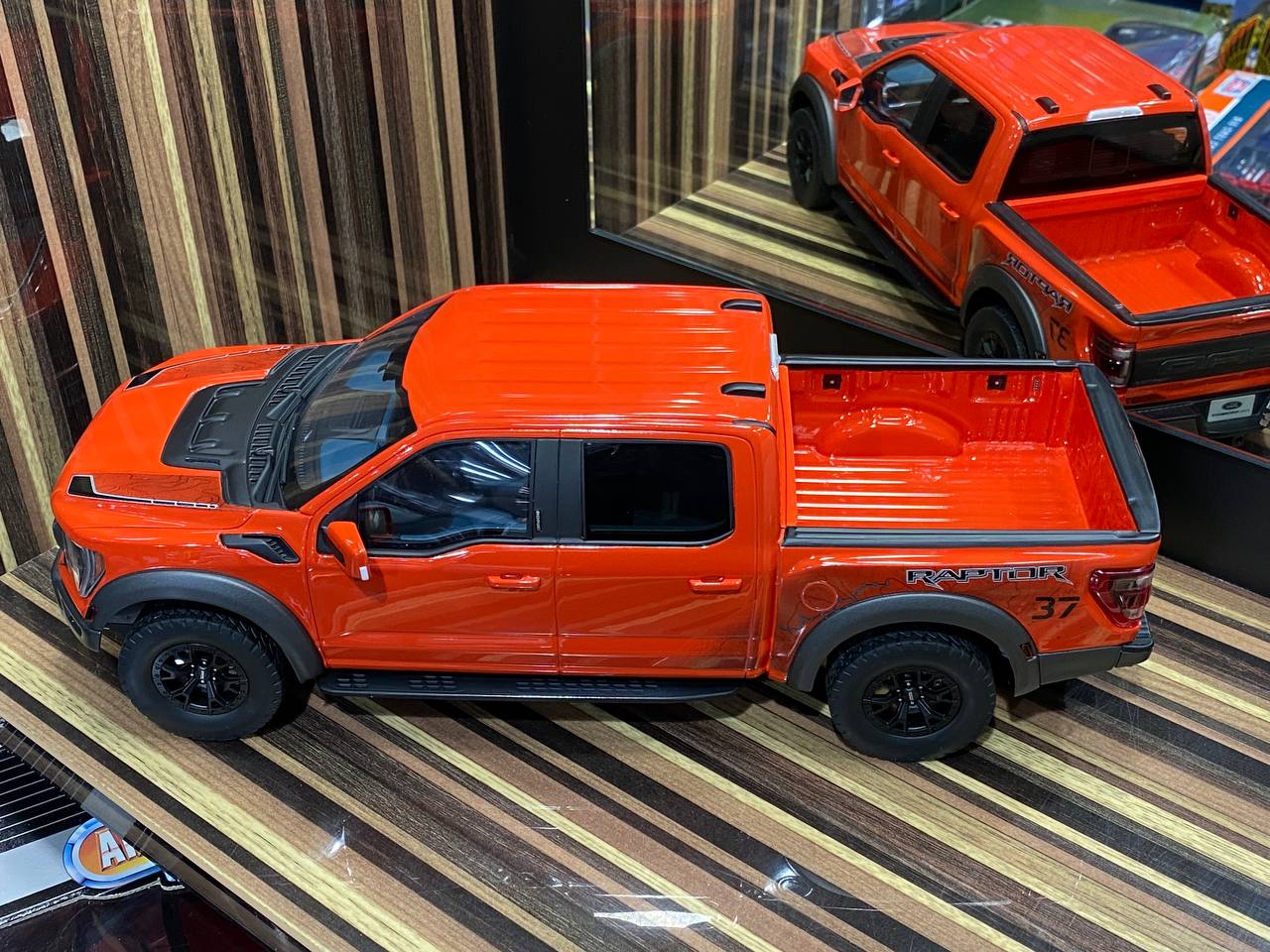 1/18 Diecast Ford F-150 Raptor Orange GT Spirit Scale Model Car ...