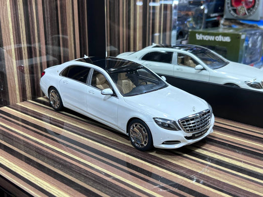 Mercedes-Maybach S600 W222 AutoArt