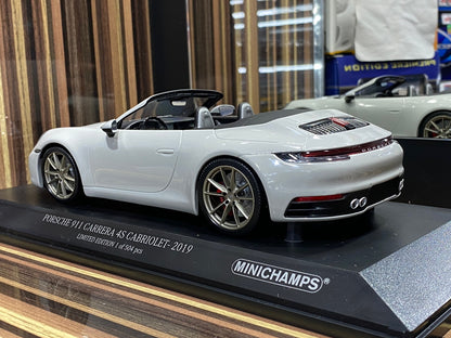 Porsche 911 Carrera 4S Cabriolet 2019 Minichamps