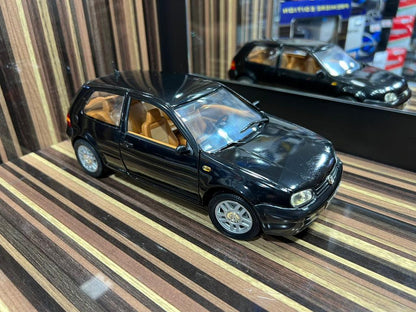 Volkswagen Golf GTI 1998 Revell