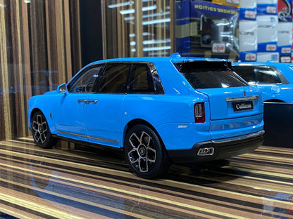 1/18 Diecast Rolls-Royce Cullinan Baby Blue Kyosho Scale Model Car