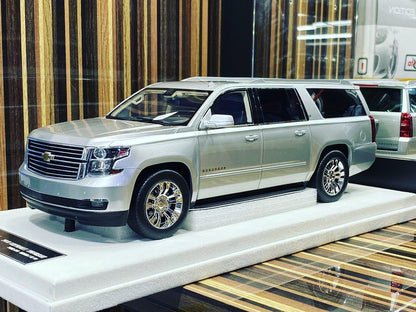 1/18 Resin Chevrolet Suburban Tahoe LTZ 2015 Silver Model Car by GOC