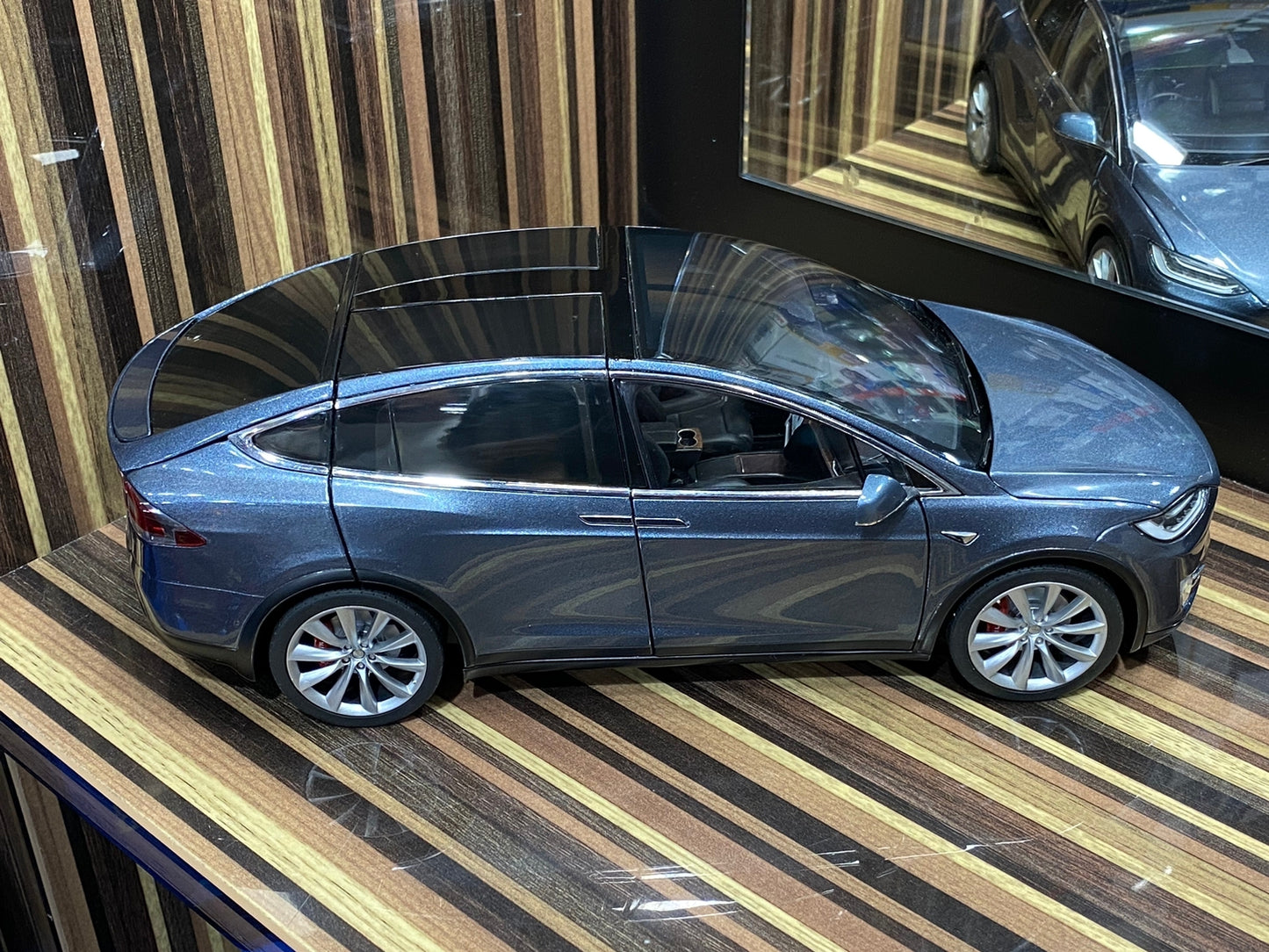 Tesla Model X P100D