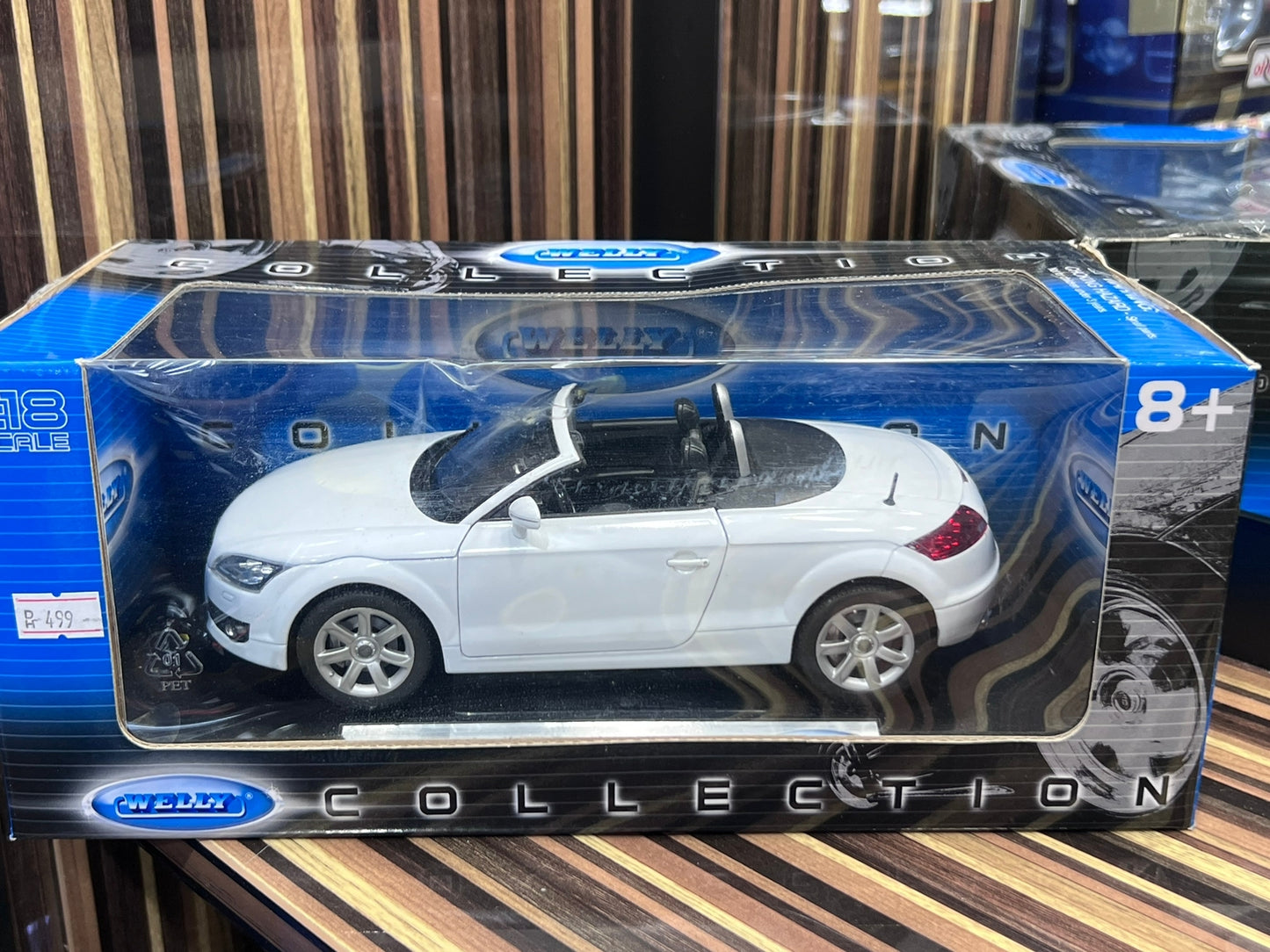 1/18 Audi TT Roadster White by Welly